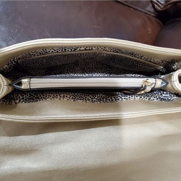 Sole Society Rubie Faux Leather Crossbody Bag - Picture 7 of 8